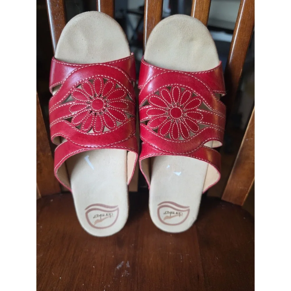 Dansko Floral Burgundy Red Slip On Wedge Sandals Women's EU 39 Us 8.5